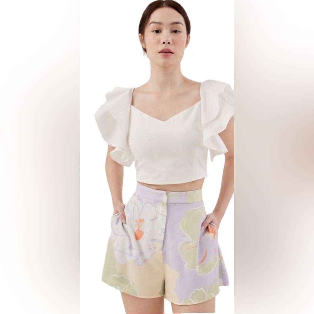 Love Bonito Camari Tailored Shorts in Buds Of Joy Lilac Size 2 NWT